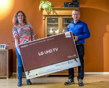 Hof van Bluyssen wint een tv!